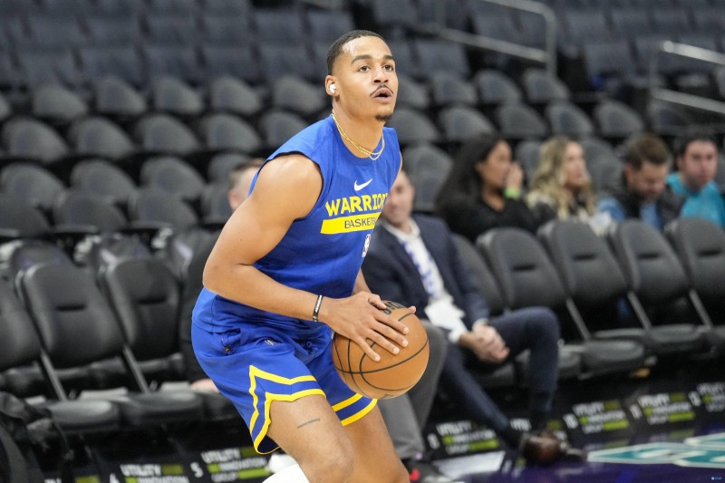 科尔:普尔顶替维金斯 与库里&克莱&追梦&卢尼首发出战