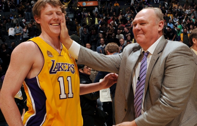 NBA传奇父子档?力压科比和库里父子?这个家族4人闯荡过联盟