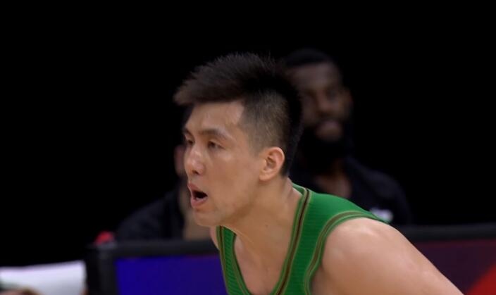 正常发挥!郭艾伦15中7贡献15分6篮板8助攻&正负值+11全场最高