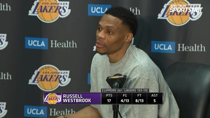 威少:我和施罗德没被互相激怒&那只是个失误 篮球是五个人的运动