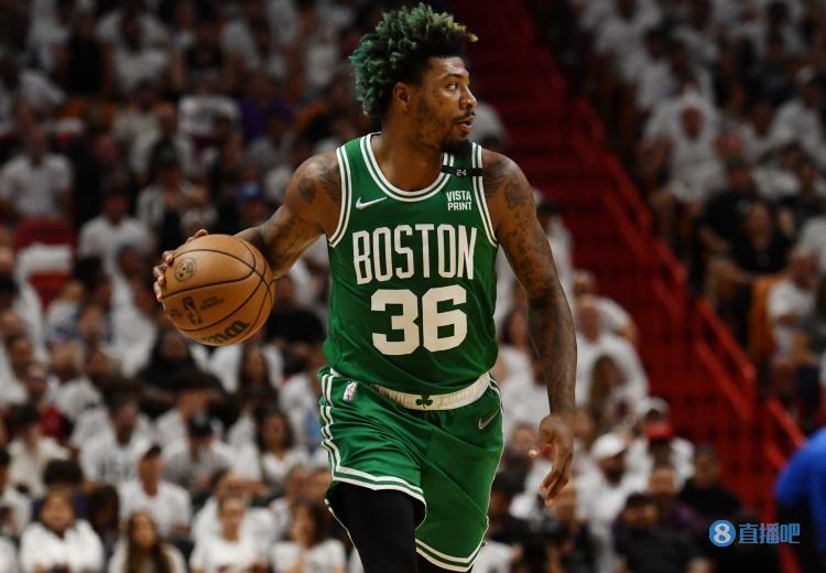 手感不够串联来凑!斯玛特半场8中2仅拿到6分&但送出8助攻