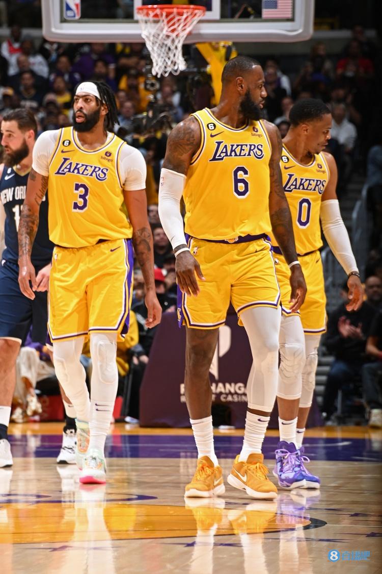 美记：交易来威少时 湖人觉得他们将复刻热火三巨头