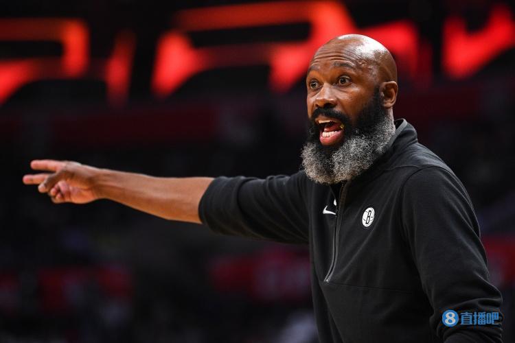 沃恩谈杜兰特缺阵:篮板会是问题 会打得更快&在转换中找三分机会