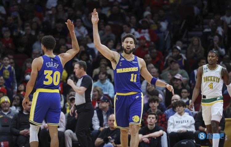 从前的克莱是否归来?库里:他仍能以各种方式帮我们赢球