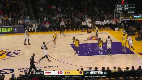 ?施罗德32分 威少21+8+9 阿德巴约30+13 湖人险胜热火取3连胜