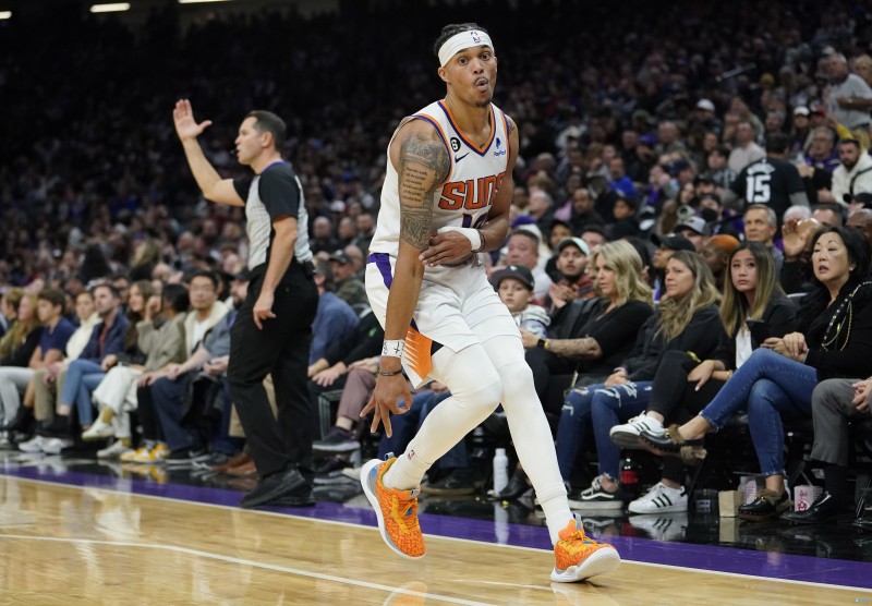 家族话事人？妹夫本赛季三分命中率47.7% 力压库里兄弟领跑全联盟