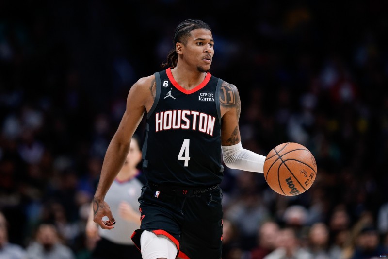 希望在哪？杰伦-格林15中4拿到9分5板5助