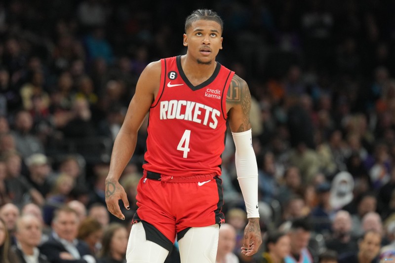 中规中矩!杰伦-格林15中7砍全队最高23分