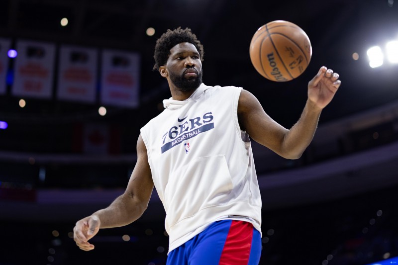 老里：有了恩比德我们是完全不同的球队 没他也必须找到获胜之道