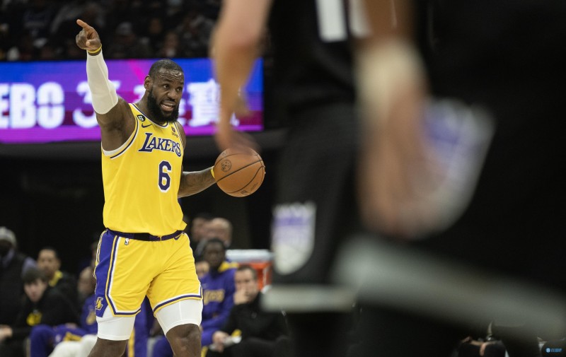 哈姆：詹姆斯的言论没有抨击任何人 他警醒了我们并以胜利回报