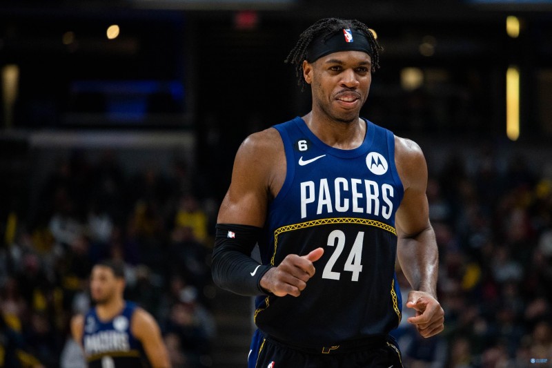 美记：湖人仍可能追求希尔德 若送出威少得加一个首轮签