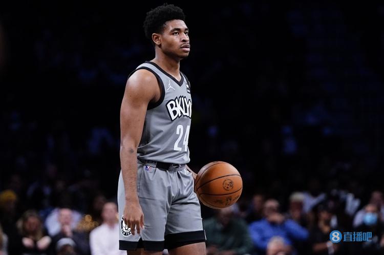 美媒打趣:如果卡梅隆-托马斯每场都砍40分 11个赛季后将超贾巴尔