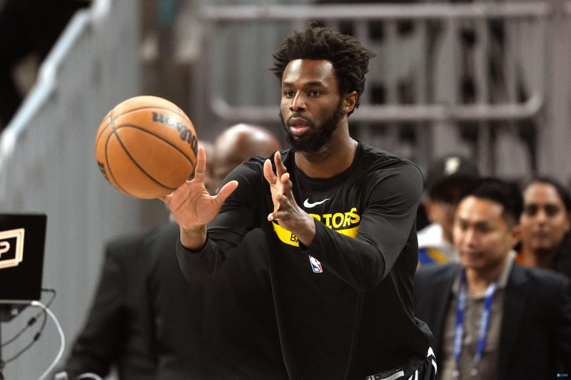 维金斯右脚踝扭伤 明日对奇才出战成疑