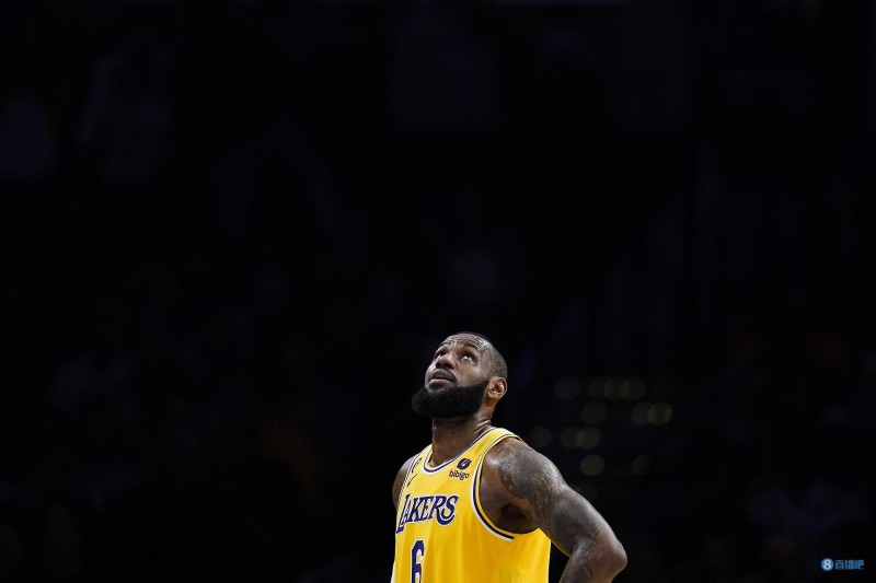 Skip：詹姆斯说输在第三节？哈？第四节剩5分48秒时还打平呢