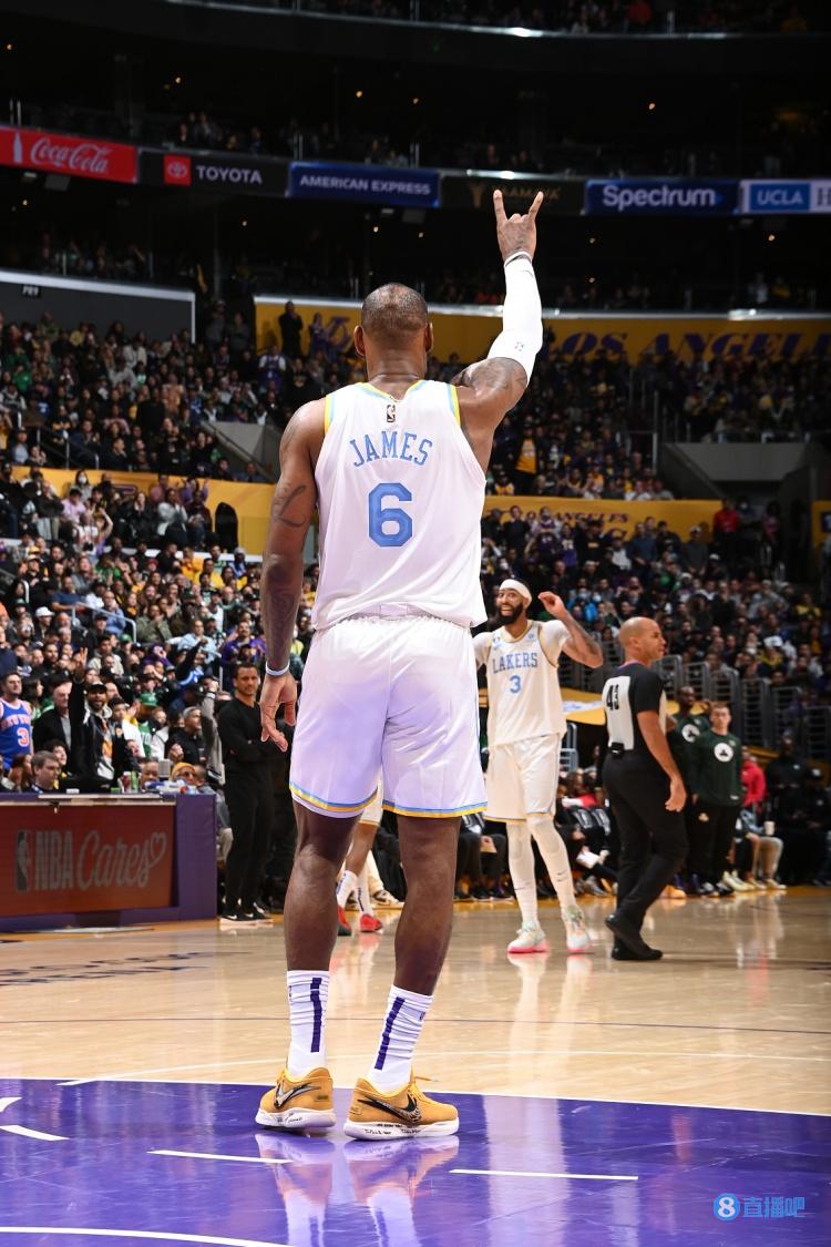 ?见证历史！尘封了39年之久的历史得分纪录今日被詹姆斯打破！