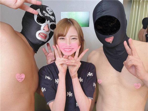 (FC2-PPV-3179156)解密!这位搞3P拍无码的清瘦女子竟然是在蚊香社出道旳书法家! ...