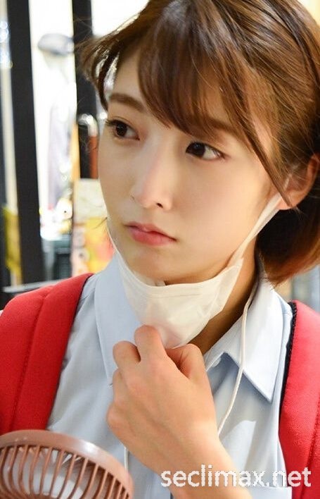 发行日:2023/03/03 (ASGMX-001)最近这片超级烫!才刚拿到毕业证书的美少女在梦中被内射! ...阿部乃美久,杏羽花莲,纯真花恋,宇佐木爱华,无码番号作品