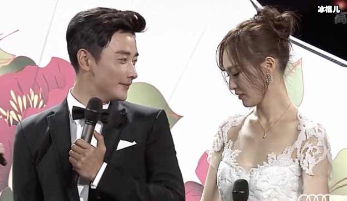 唐嫣复出近况,一身清新造型难遮臃肿身形少女气息全无