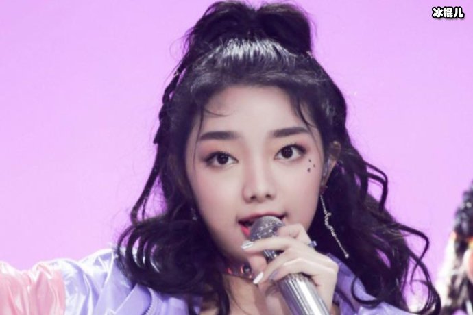 泰国女孩李紫婷勇敢尝试,歌声美妙撩人大家都很喜欢