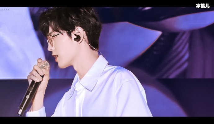 肖战工作室更新正能量动态却被冷嘲热讽,现在是说不对不说也不对