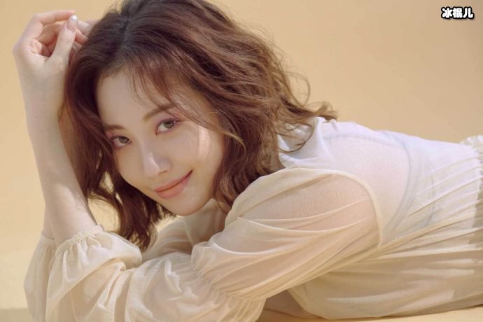 金亚荣为自己的腿投保5亿韩元,看到她晒照后这钱花的很值了