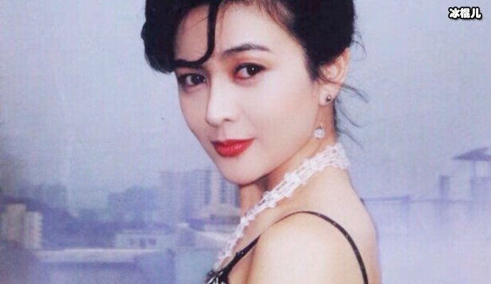 关之琳新恋情被曝光57岁的她与男模相恋,感情似少女仍如胶似漆