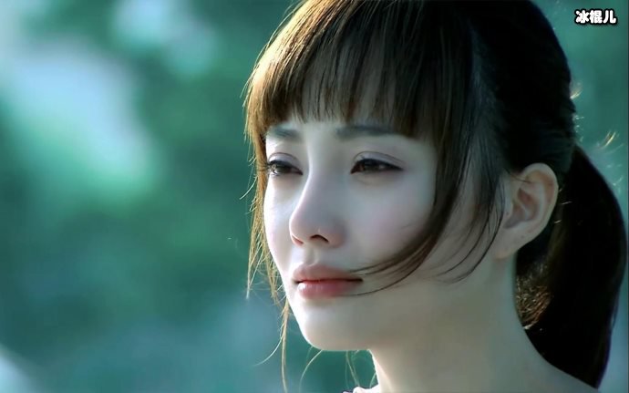 李小璐自信晒出练舞照片,身材很棒大家表示她可以去参加节目啦