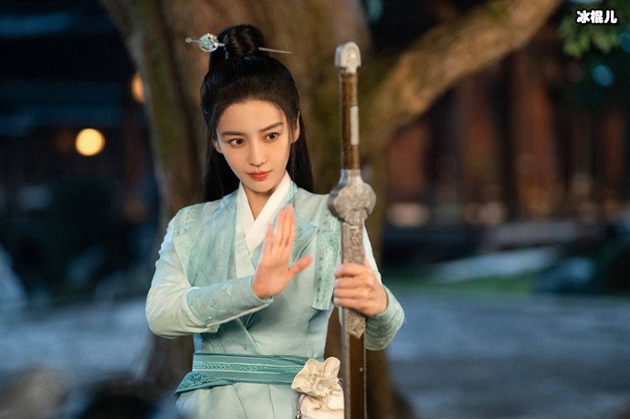 杨颖的演技有进步了,但哭戏却遭到网友的吐槽