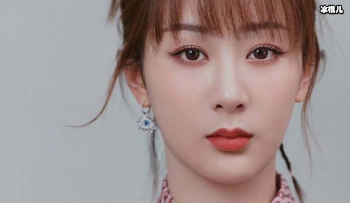 杨紫继《欢乐颂》后再次合作正午阳光,男主是“陈情”男孩