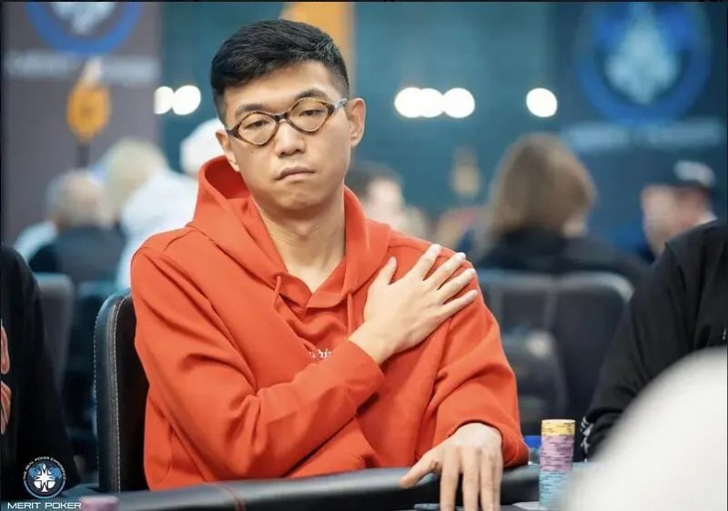 【EV扑克】Merit Poker塞浦路斯 | 4位国人以记分牌前十强晋级主赛Day3,罗爽、魏国梁、顾悦凡等13位中国玩家纷纷晋级