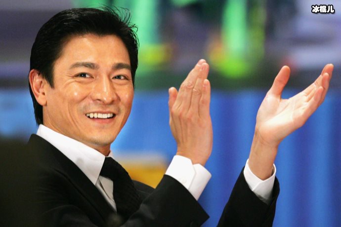 周润发因病去世刘德华等人均有出席,发嫂回应:大吉大利