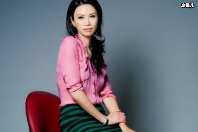 名媛女儿培养之路,邓文迪女儿瘦身成功晒美照