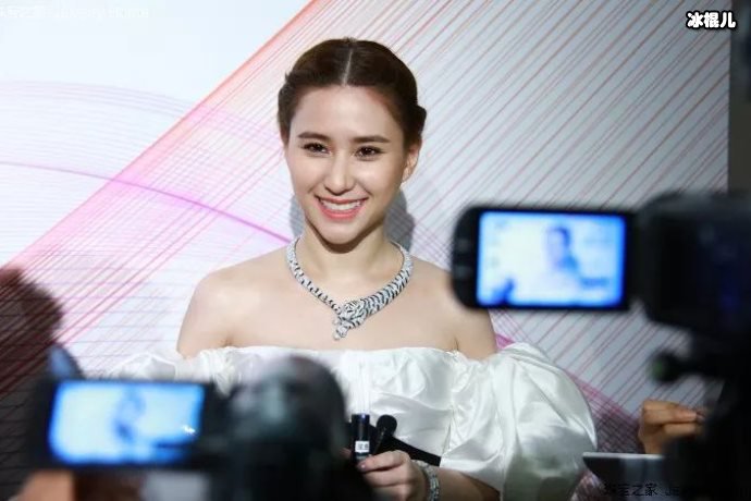 通信巨头的千金,获赌王四太梁安琪认可何猷君为何遗憾的错过她