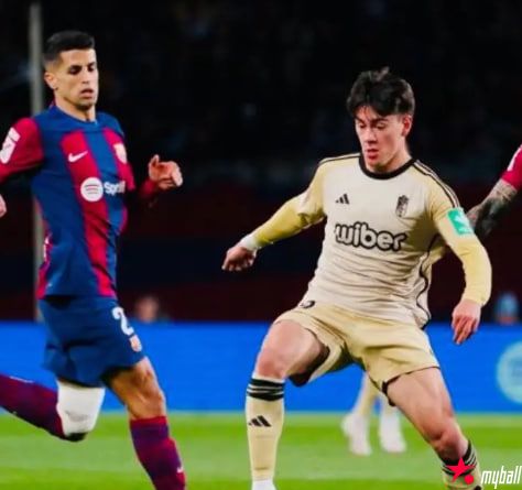 大发体育-曼联出租天才传射阻击巴萨!夏窗有望卖好价,大发助力你的致富之路!