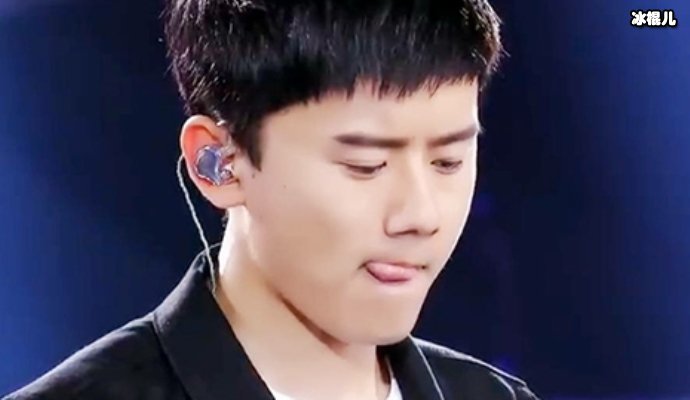 张杰解锁新身份,跑去名校做大学老师