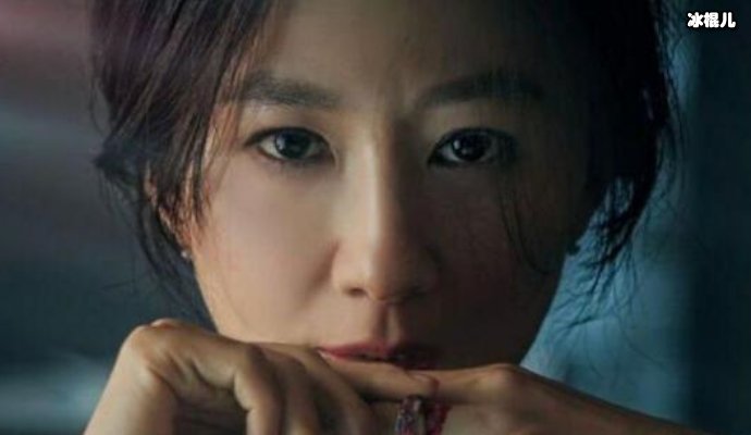 金喜爱用演技征服了大家,盘点在《夫妻的世界》演技爆棚的瞬间