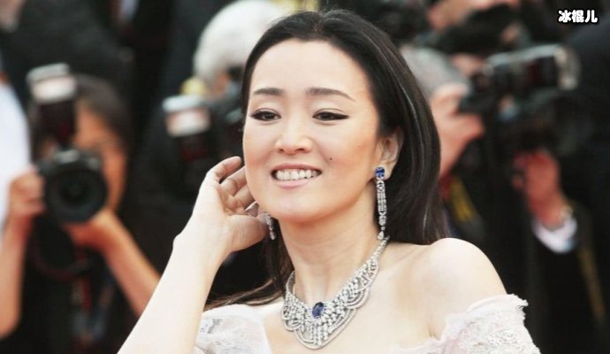 颜值不高却很火的女明星:巩俐极具古典美而她的东方韵味绝了