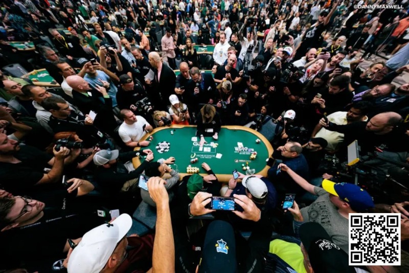 【EV扑克】KK翻前7bet全下120BB,惨撞AA成为主赛泡沫