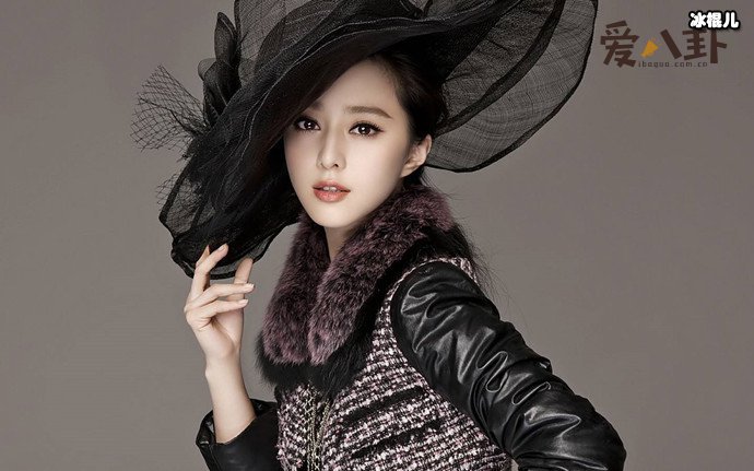 范冰冰突然发文努力坚强的活着, 范冰冰出行无人围观?