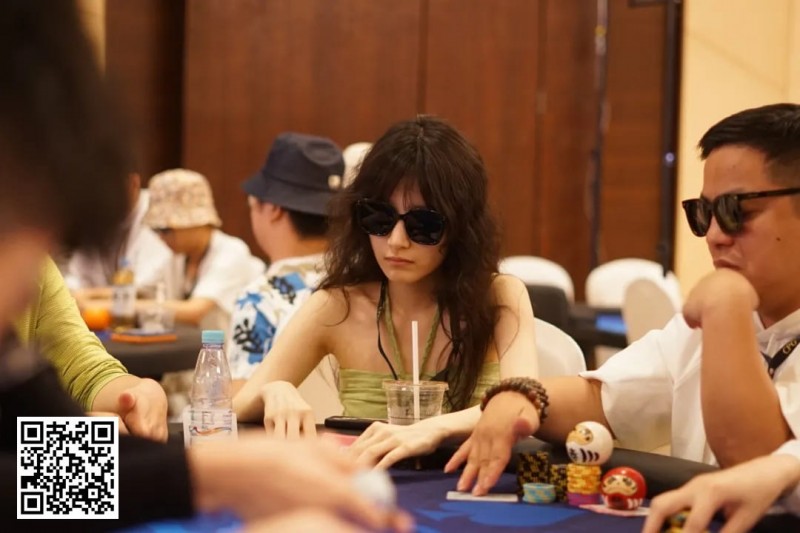 【EV扑克】CPG三亚总决赛热火席卷! 纪念赛B组538人参赛98人晋级 韩悌龙成CL 总806人竞争剩146位明日争冠!