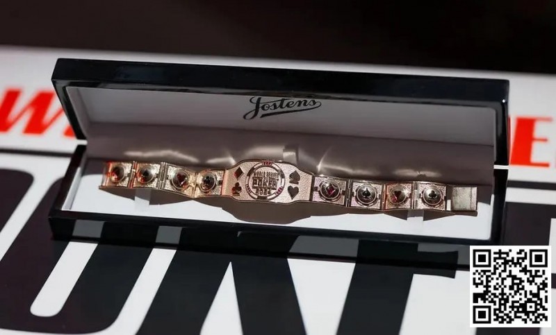 【EV扑克】开箱WSOP金手链|黄文杰激动万分呐喊:代表祖国夺冠我备感荣幸,下一步挑战赏金之王!