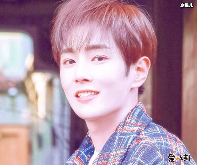 李汶翰家疑似富二代身份被扒?家里开连锁餐厅?