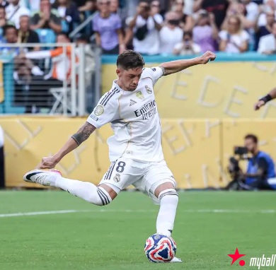 迈博体育：​世俱杯-巴尔韦德失点贡萨洛破门