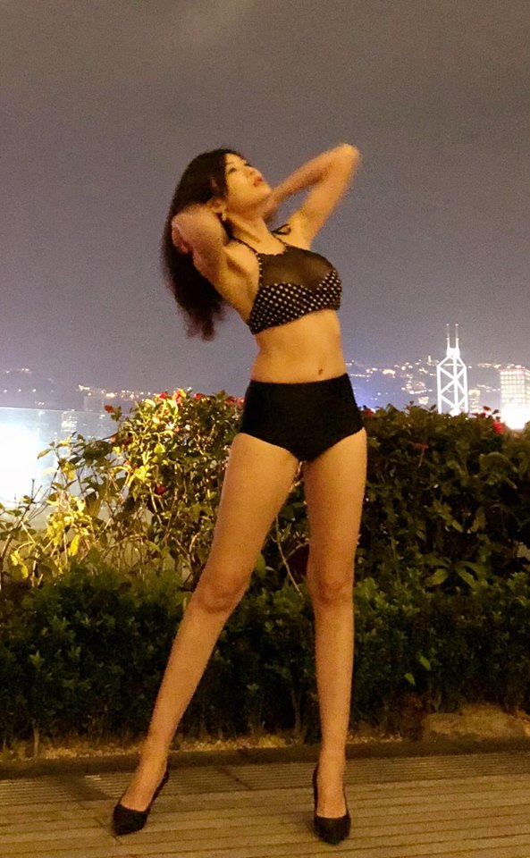 澳門捕獲「台灣長腿妹」！飯店自拍長腿「誘惑照」身材辣到快招架不住了！