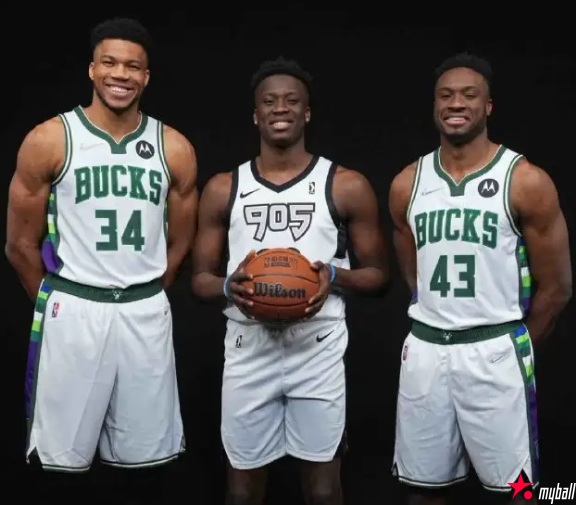 大发体育-雄鹿签下字母弟 历史上首次三兄弟同队效力,大发助力你的致富之路!