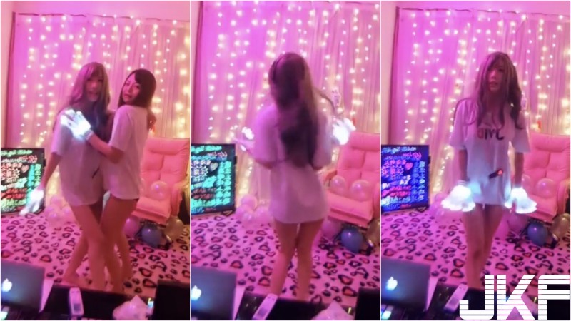 【女郎招待所】台灣第一狂人「羽沫」直接胸貼上陣直播！雪白大Ｅ奶鏡頭前晃好晃滿！ …