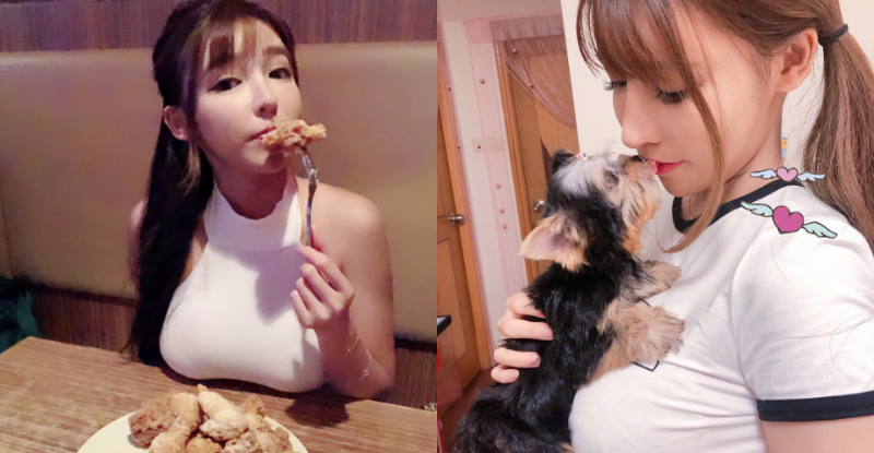 要找東西靠才行！「巨乳正妹」兩顆渾圓掛胸前負擔好大只好放桌上！